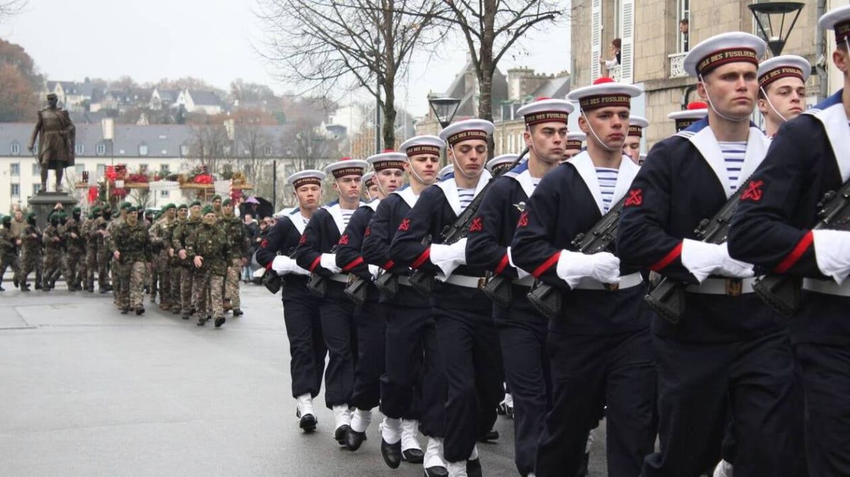 Une cérémonie mémorable pour les fusiliers marins à Pontivy