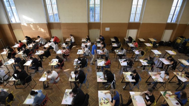 Vers un bac plus exigeant : le ministre annonce des changements pour 2026