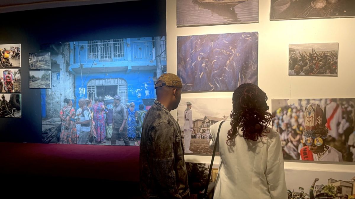 Des images poignantes pour dévoiler la vie en temps de conflit à Kinshasa