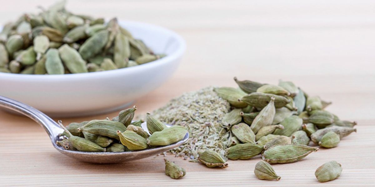Les bienfaits de la cardamome pour la digestion et la cuisine