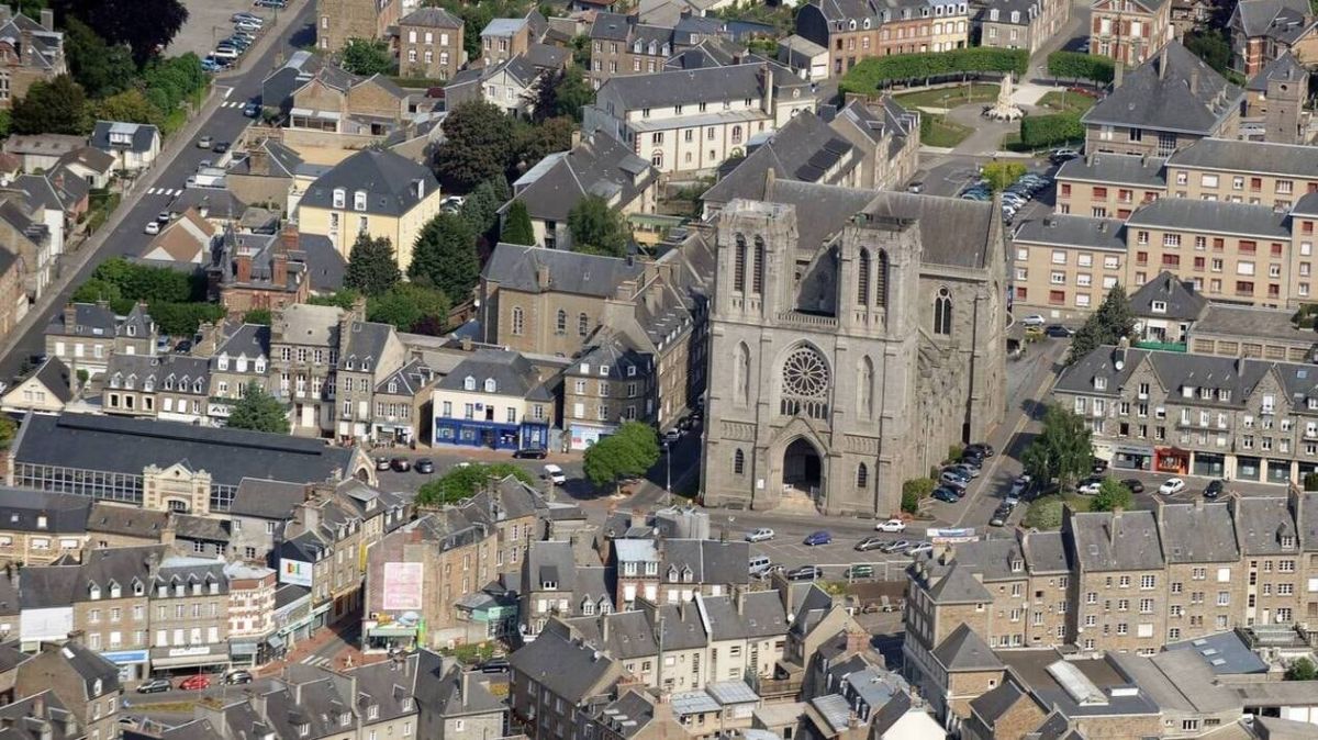 Flers : un budget prudent pour naviguer en eaux troubles