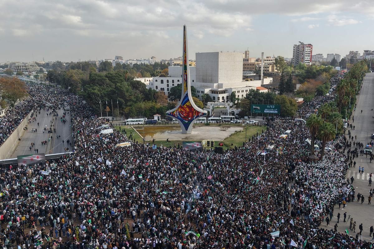 Attaque à Palmyre : trois Américains, dont deux soldats, tués par Daesh