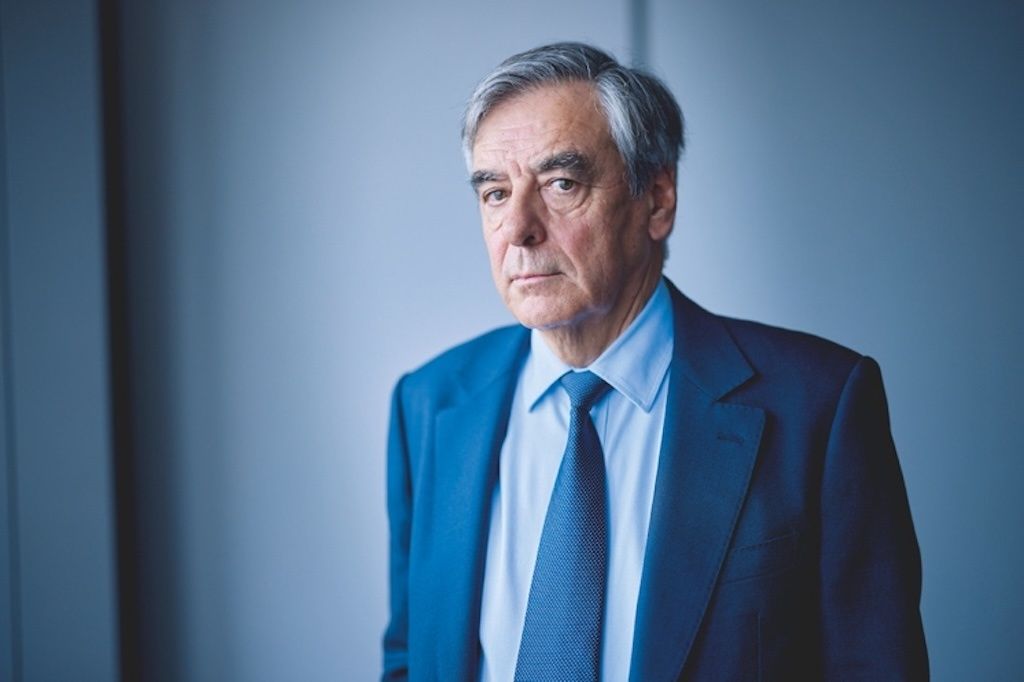 François Fillon critique le bilan de Macron et appelle à un changement radical