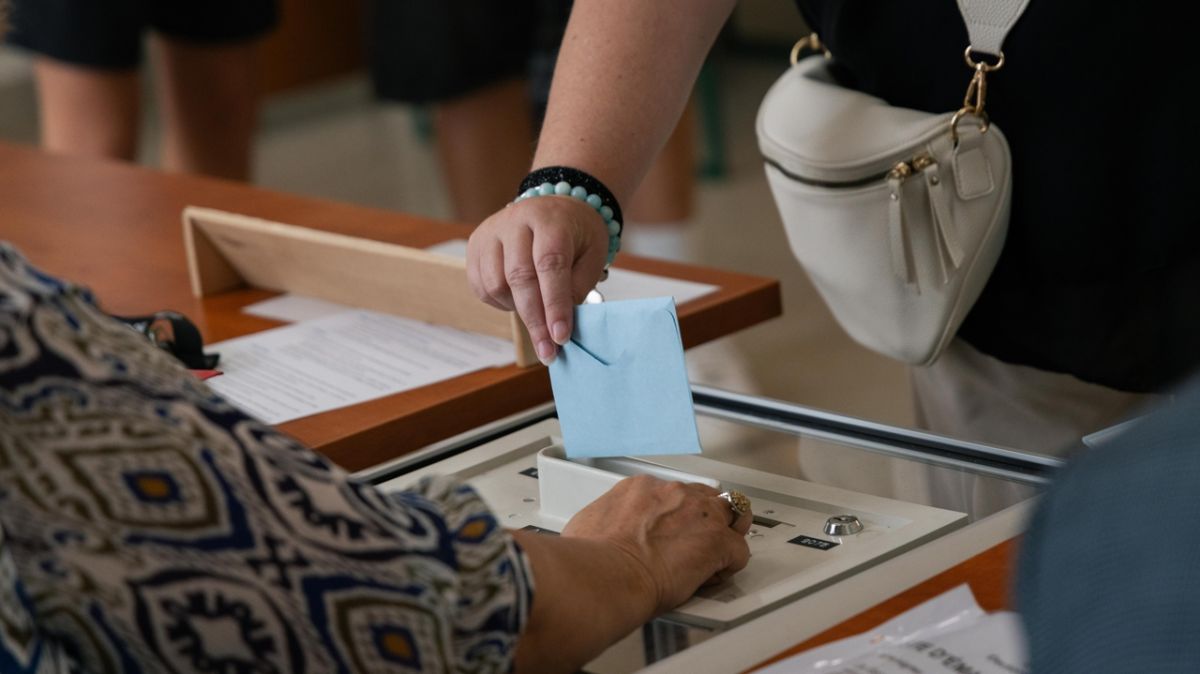 Élections municipales 2026 : tensions et stratégies dans les Deux-Sèvres