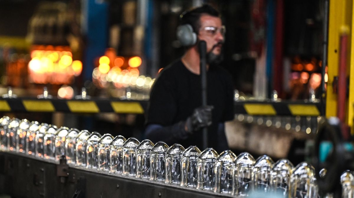 Arc France : l'avenir incertain du verrier face à une restructuration nécessaire