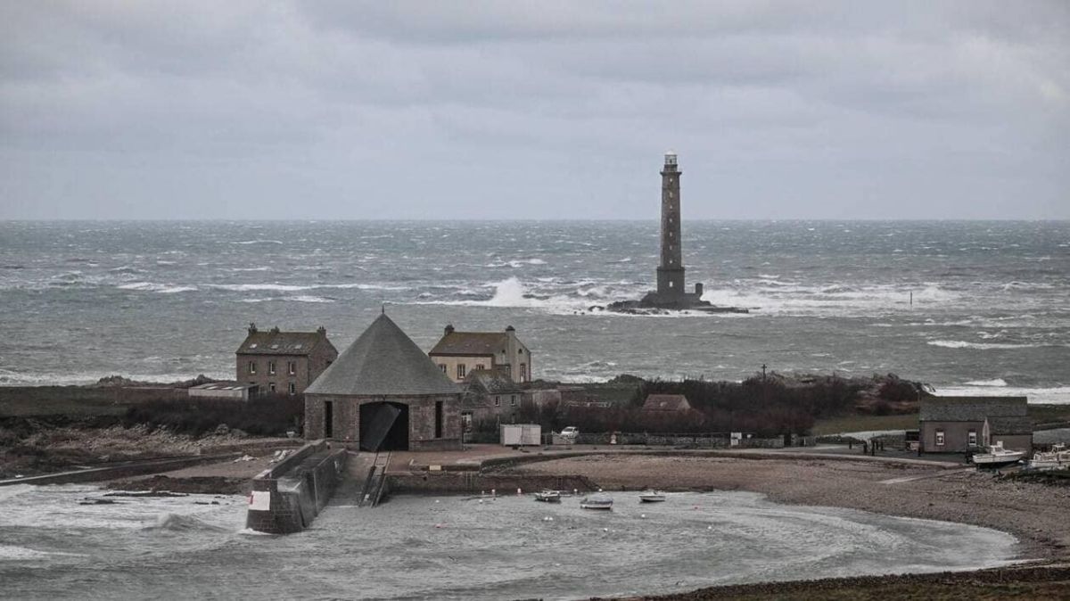 La tempête Goretti frappe la France : des bourrasques jusqu'à 213 km/h en Normandie