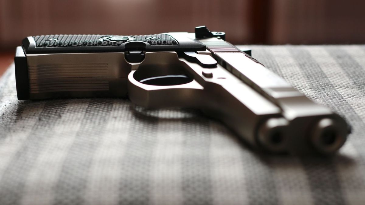 Cyberattaque à la Fédération française de tir : un jeune mis en examen pour vol de données