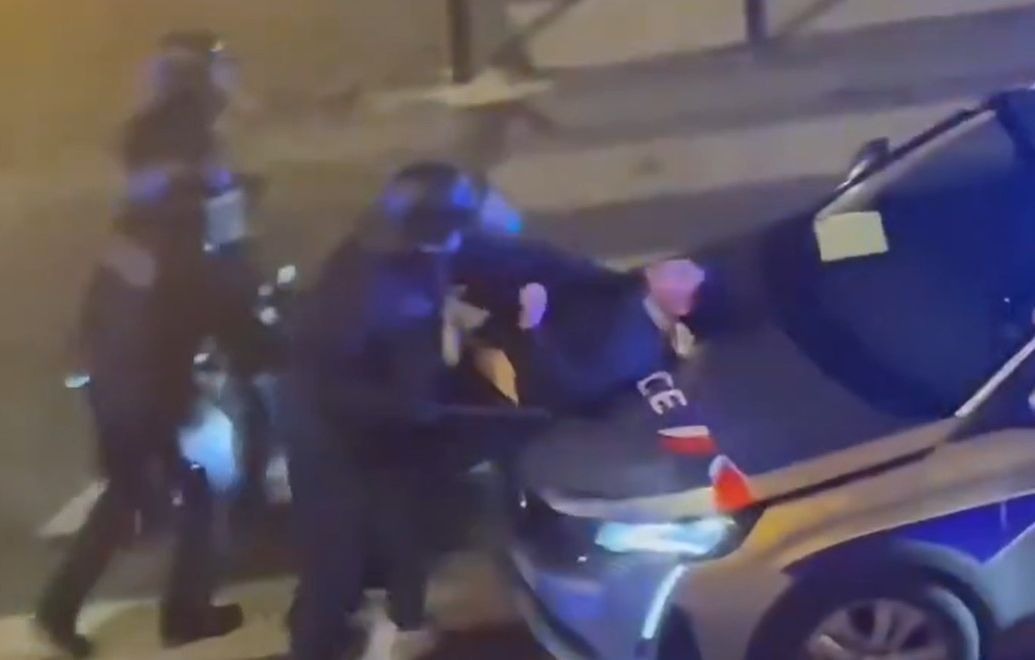 Nouvelles violences policières à Paris : enquête ouverte après des images choquantes