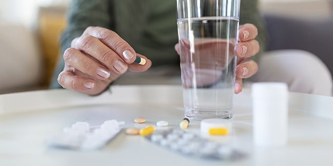 Polymédication : un enjeu de santé pour nos aînés