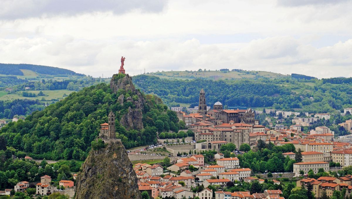 Des animateurs de l'école de prière du Puy-en-Velay sous le coup d'accusations d'agressions sexuelles