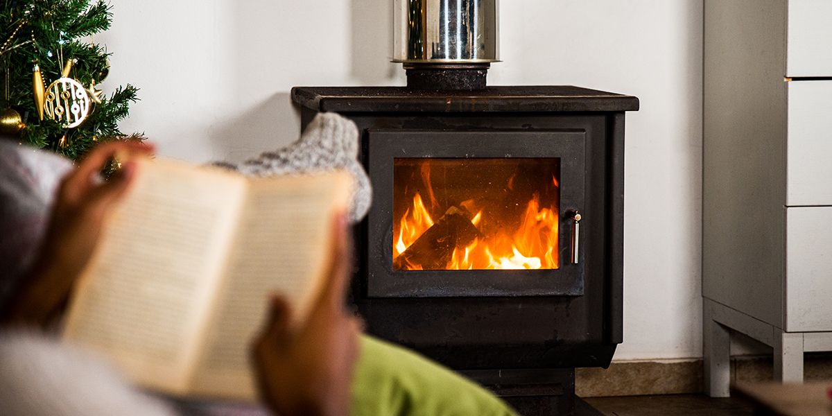 Installer un poêle à bois : les conditions à respecter