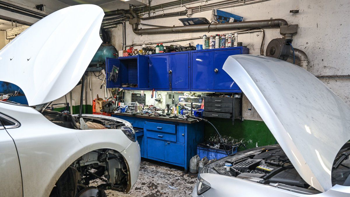 Pourquoi les Français dépensent plus chez le garagiste tout en y allant moins souvent