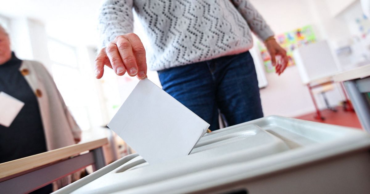 Municipales 2026 : l'impact d'un scrutin transformé dans la Manche