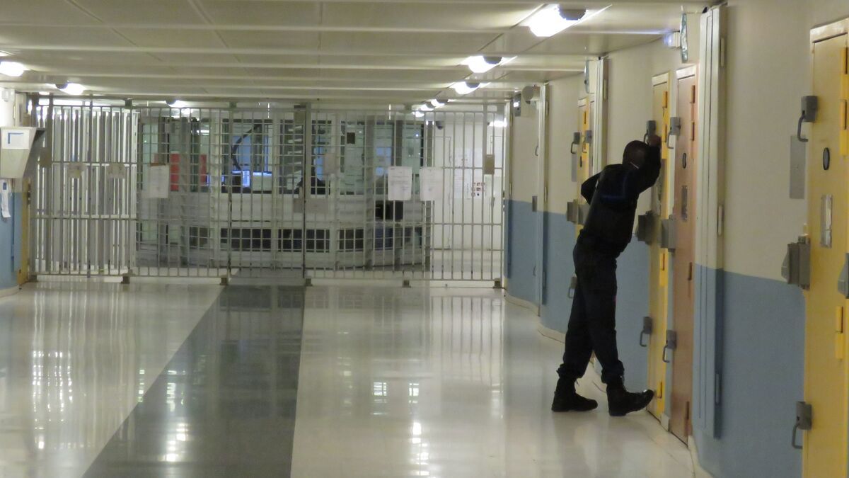 Un surveillant des Baumettes condamné pour corruption : un an de prison ferme
