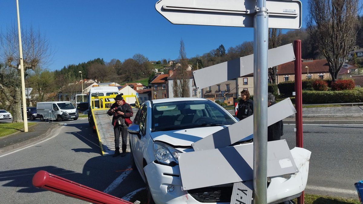 Un accident spectaculaire à Decazeville : une voiture finit dans le décor