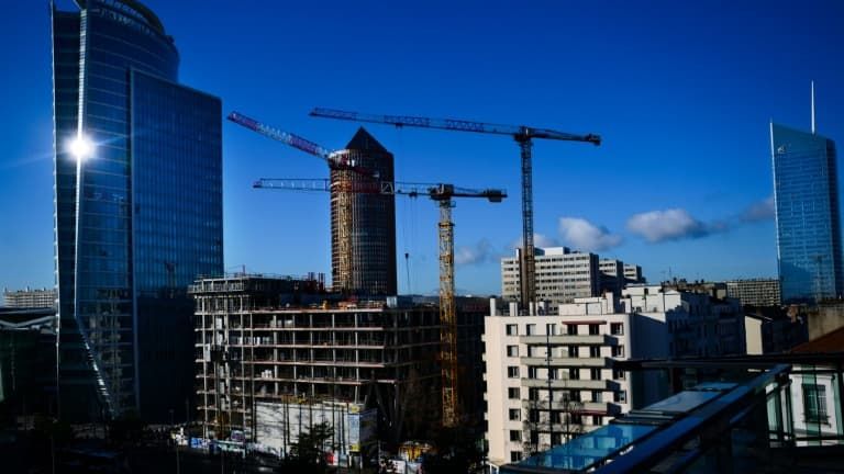 la guerre au moyen-orient menace la fragile reprise du marché immobilier