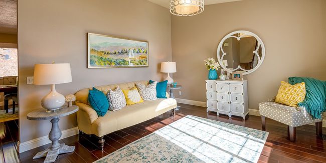 Renouvelez votre salon sans vous ruiner : 9 idées astucieuses