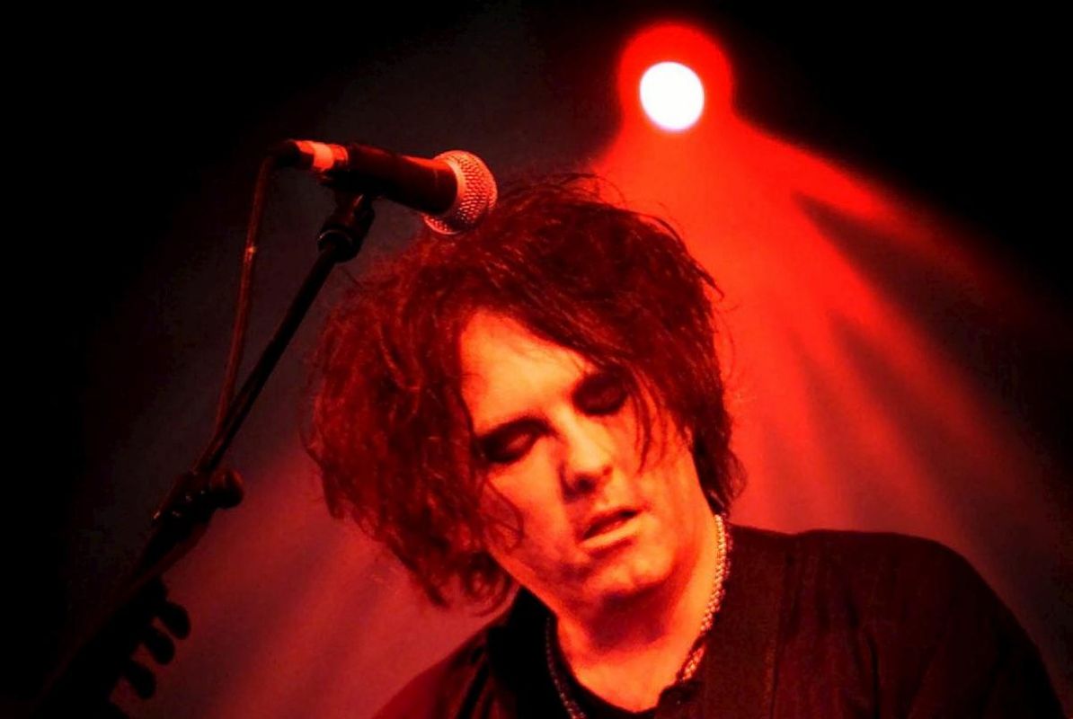 The Cure en concert : une légende britannique se réveille à Bordeaux
