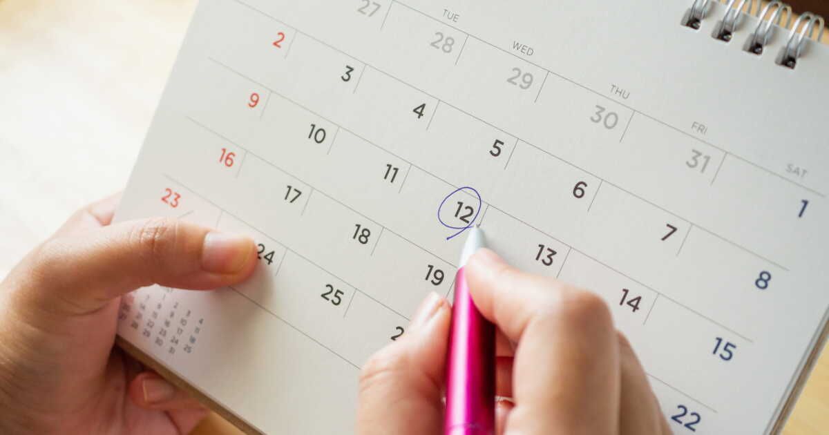 Travailler un jour férié : découvrez si vous êtes éligible à une prime