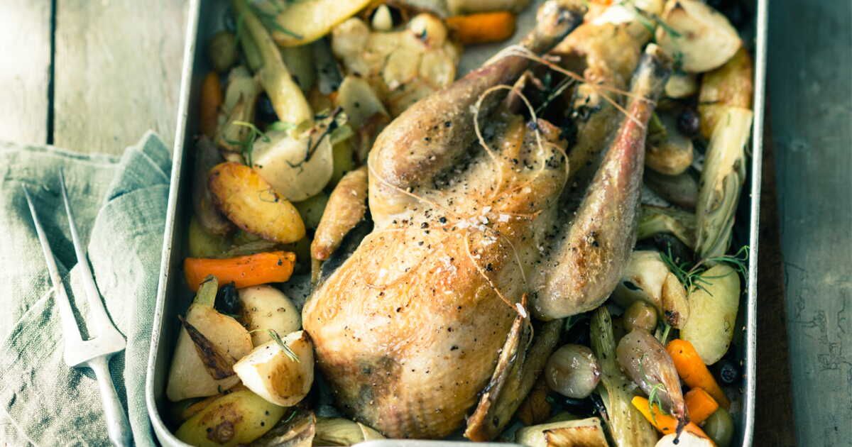 Laissez-vous séduire par la pintade rôtie et ses légumes de saison
