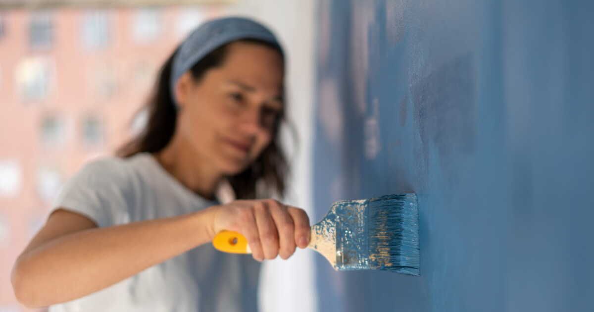 Astuces pour éliminer les taches de peinture de vos vêtements