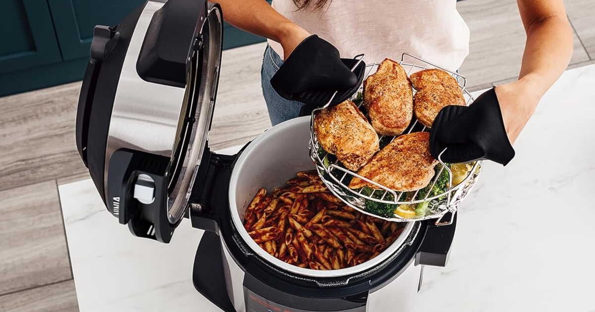le multicuiseur ninja foodi max : la solution pratique pour des repas en famille