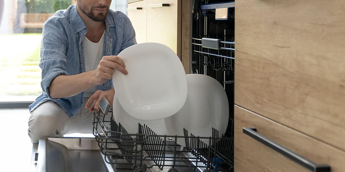 Astuces de grand-mère pour éliminer les odeurs de votre lave-vaisselle