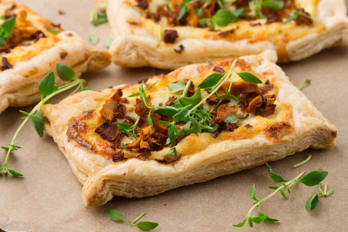 La délicieuse tarte rustique aux champignons du chef italien qui va vous séduire