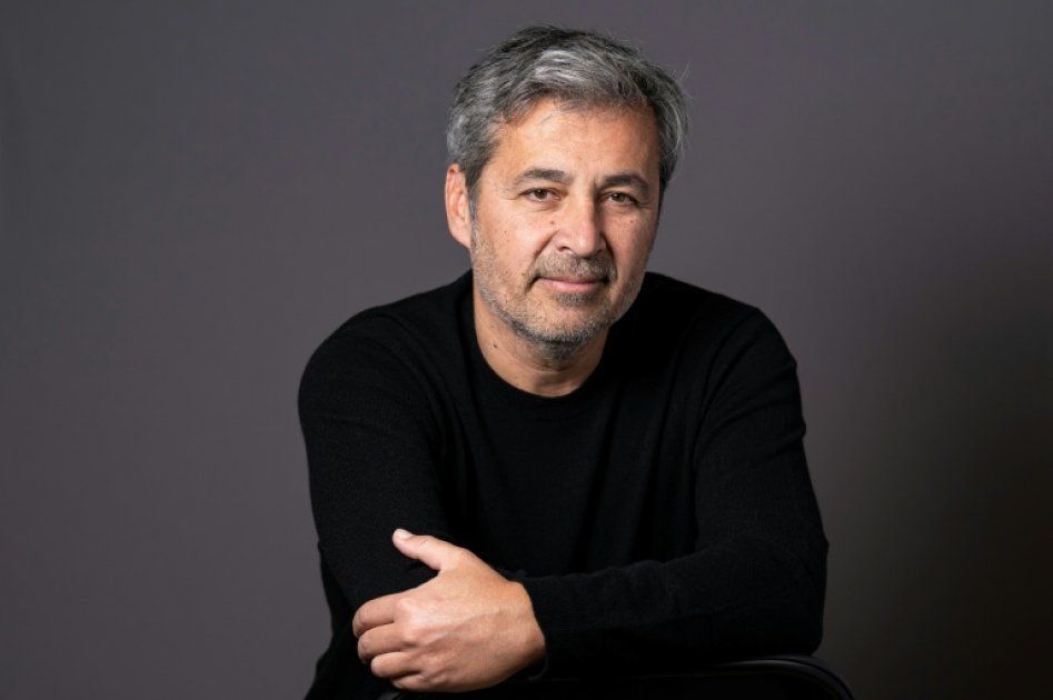 La controverse du festival d'Avignon : le maire évoque l'unité au détriment du militantisme