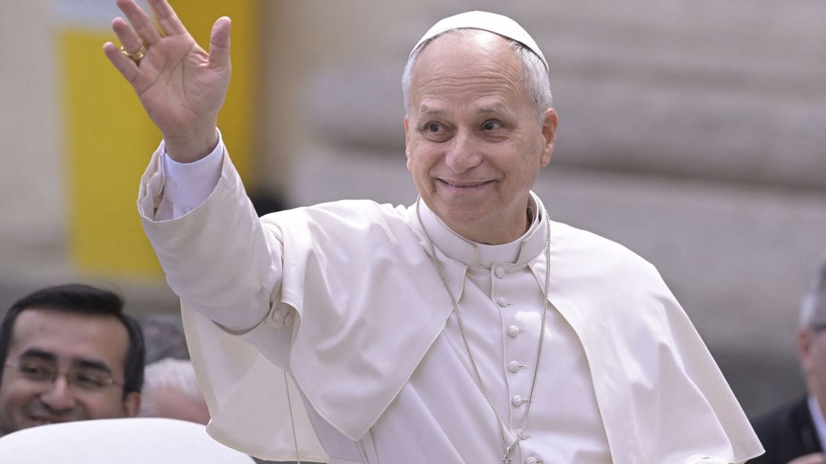 Un lien inattendu : le pape Léon XIV et son frère partagent des moments de jeu