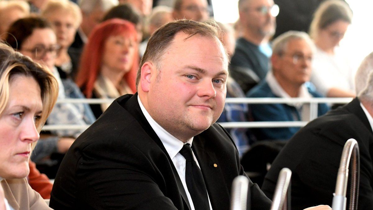 Edouard Jordan prend la relève à l'Assemblée nationale