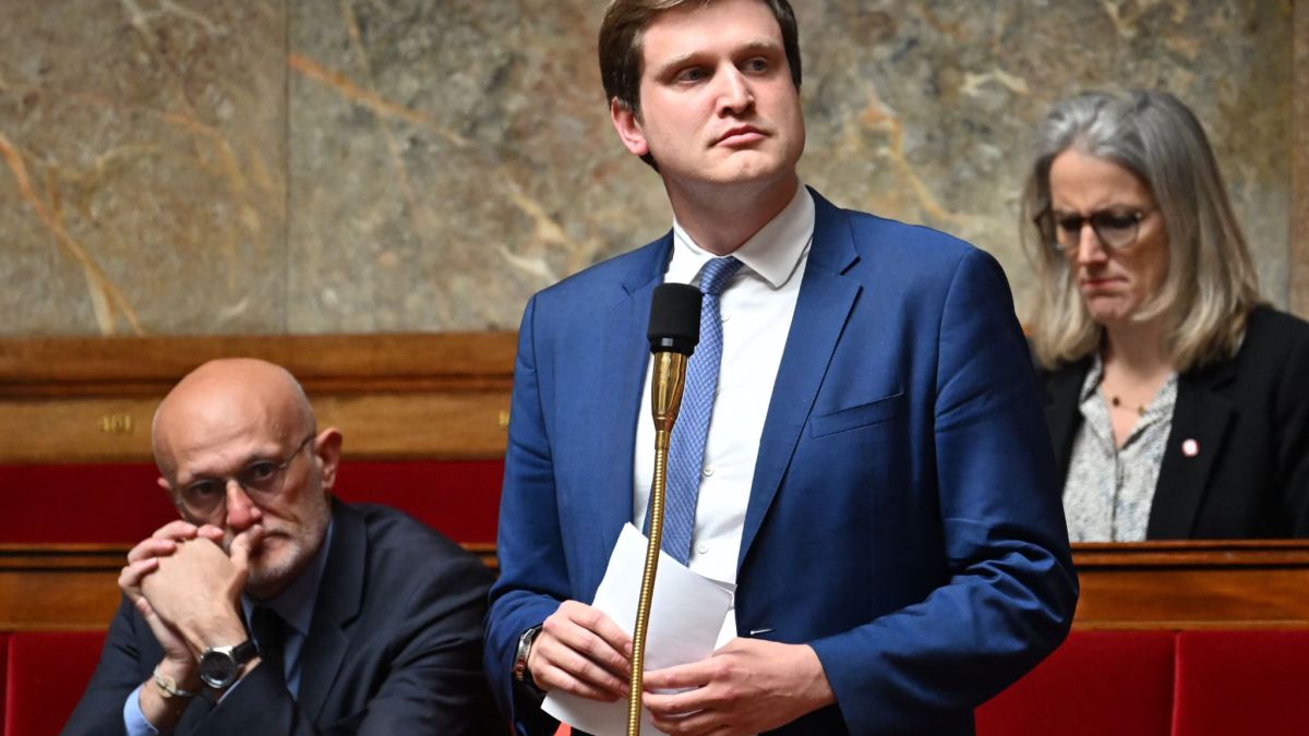 Une nouvelle loi pour renforcer la rétention des étrangers considérés dangereux