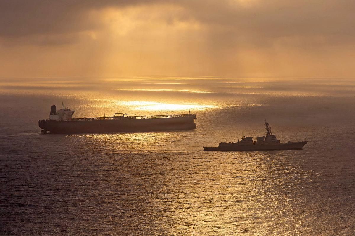 Tensions croissantes au Moyen-Orient : escarmouches et pétrole à Ormuz
