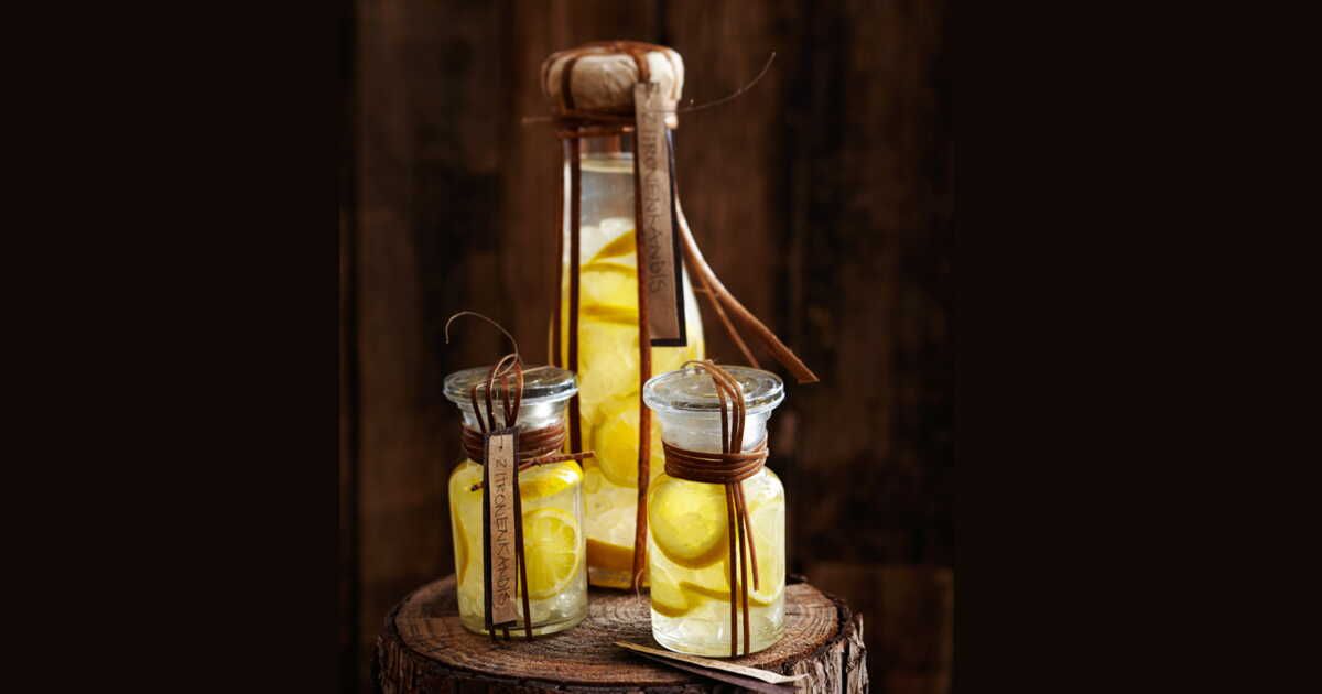 Liqueur de citron au sucre candi