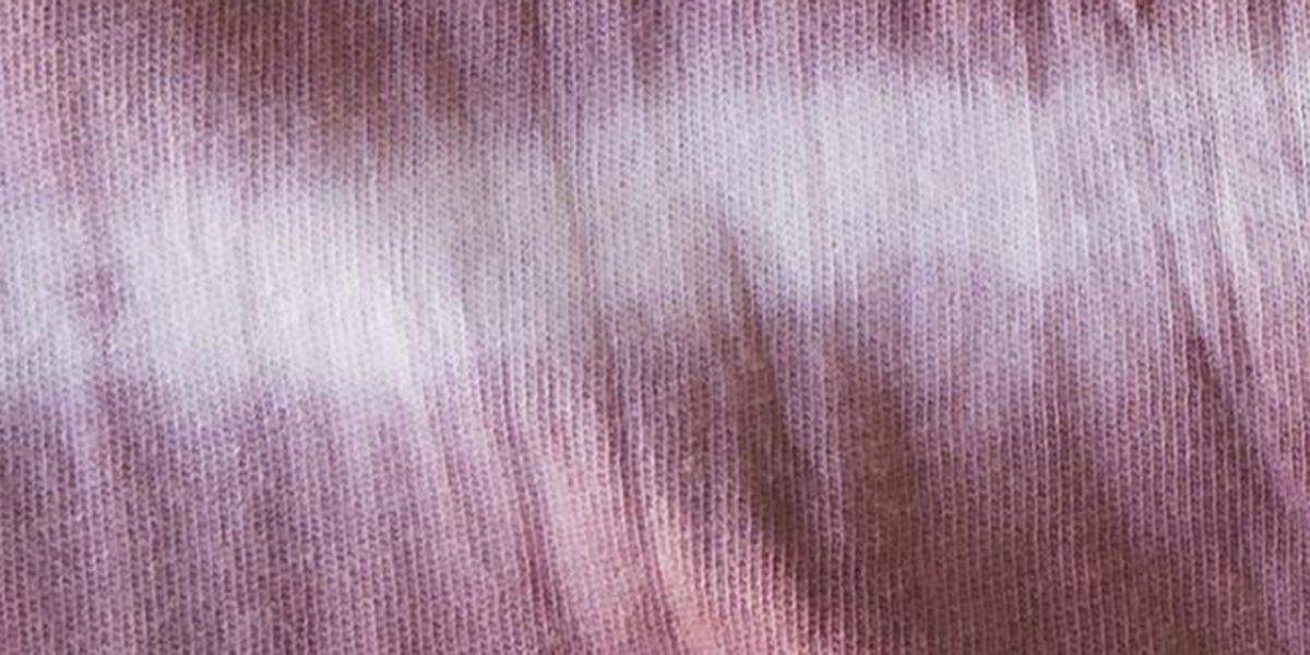 Comment récupérer une tache d'eau de javel sur un tissu ?