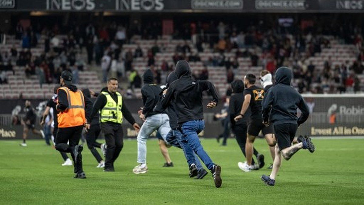 Violence avant la finale : l'extrême droite s'invite au Stade de France