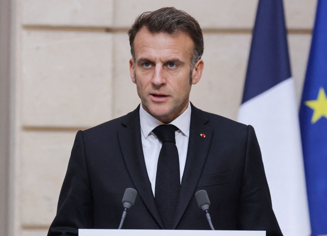 "Un effort national très conséquent" : Emmanuel Macron va annoncer 1,55 milliard d'euros de plus pour le quantique et les semi-conducteurs