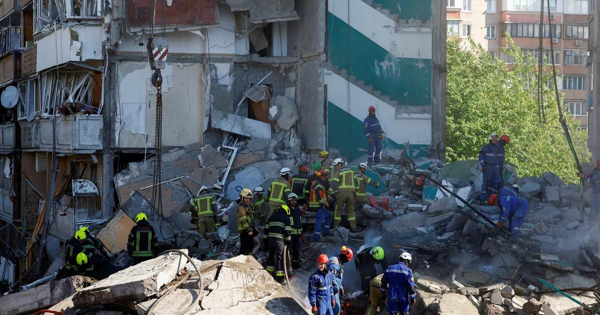 Kiev sous le feu : les bombardements russes font des ravages