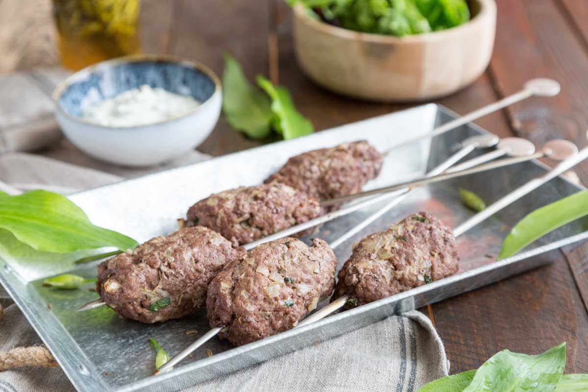 Brochette de Kefta à l'ail des ours