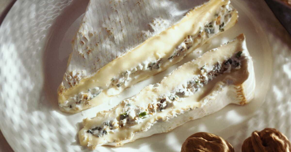 Bries farcis : une touche gourmande pour vos apéritifs de fête