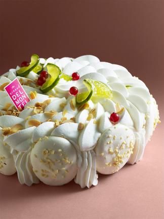 Le vacherin fait son grand retour dans les pâtisseries étoilées