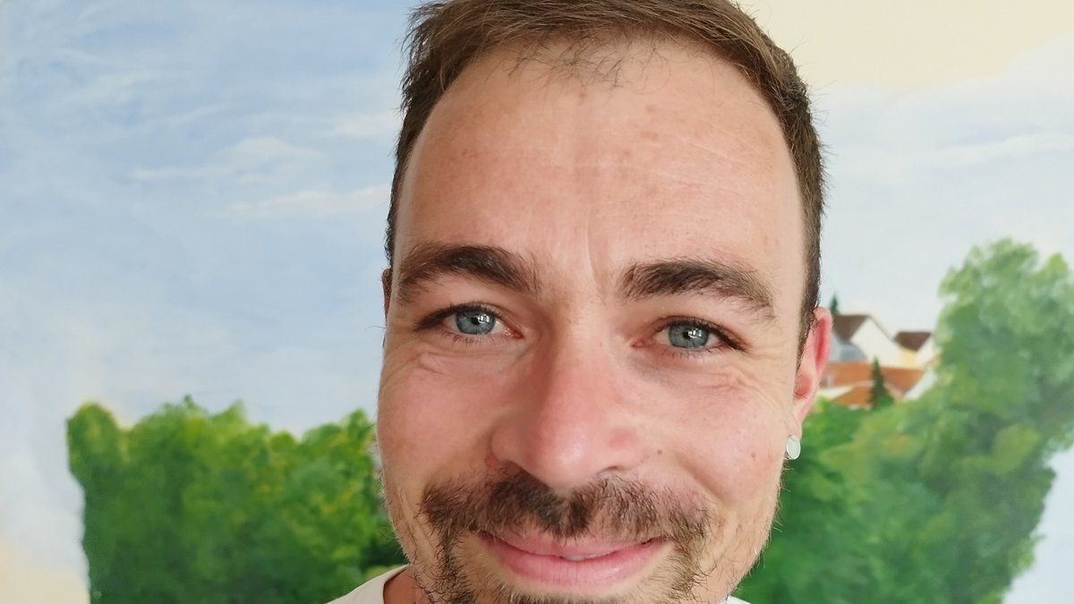 un nouveau souffle pour asprières avec la nomination de benjamin alaux