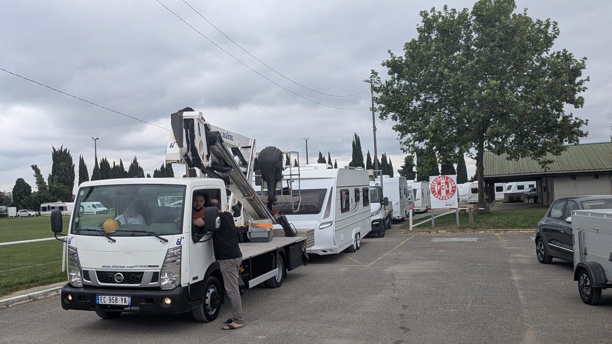 Le départ serein des gens du voyage au stade municipal de Launaguet