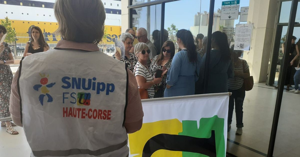 À Bastia, les AESH en grève pour des conditions de travail dignes