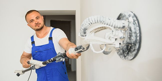 Poncer un mur : 10 conseils pour un résultat impeccable
