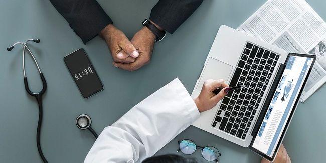 Choisir la bonne mutuelle santé pour les seniors : quelles garanties sont essentielles ?