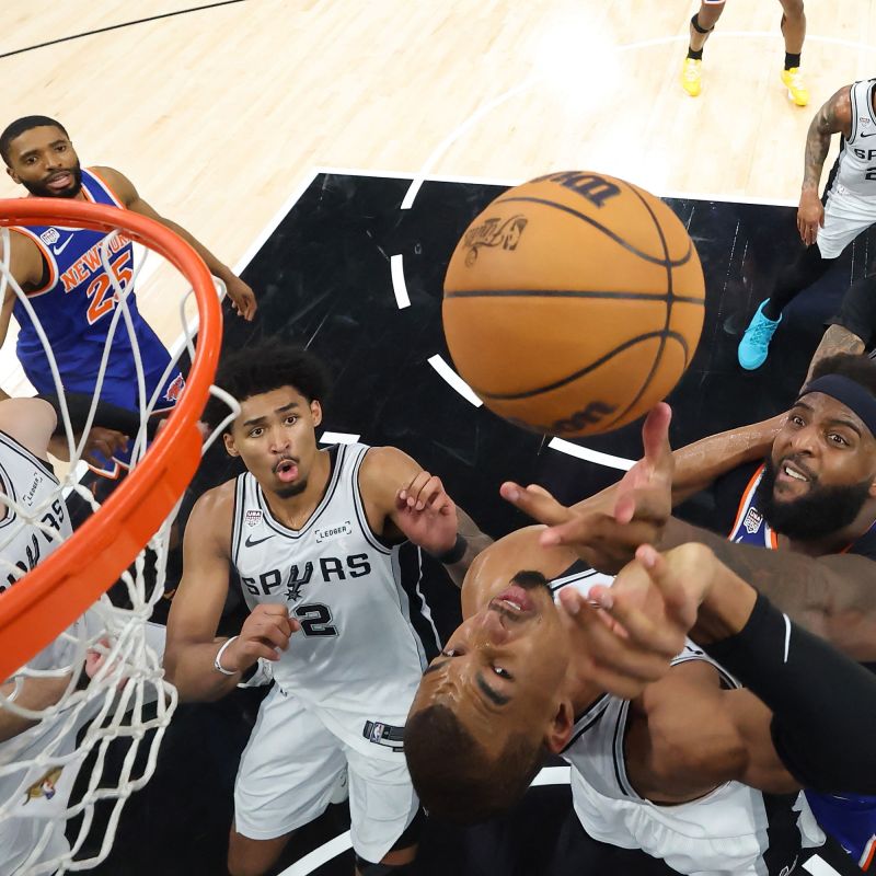 Les Knicks réécrivent l'histoire avec leur victoire face aux Spurs de Wembanyama