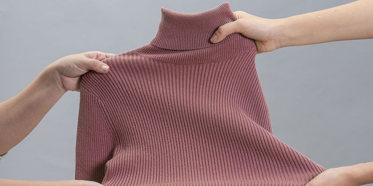 Comment récupérer un pull qui a rétréci au lavage ? 4 astuces à découvrir