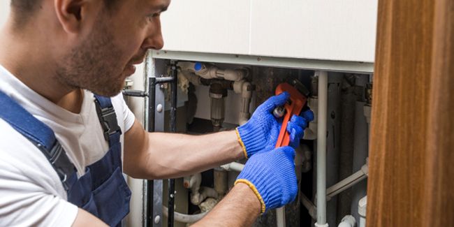 Dépannage plomberie en urgence : éviter les pièges