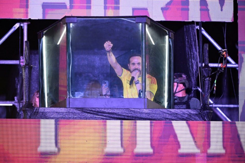 Abelardo de la Espriella promet une nouvelle ère pour la Colombie après une victoire serrée